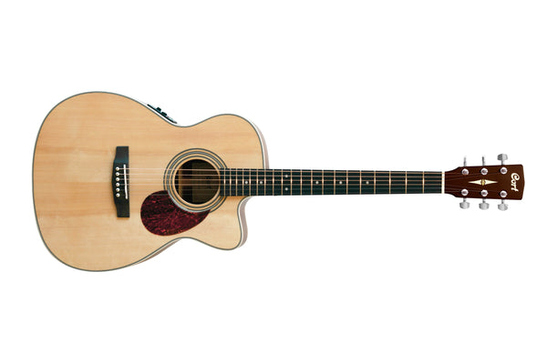 Cort L500E OM Size Acoustic/Electric in Gig Bag