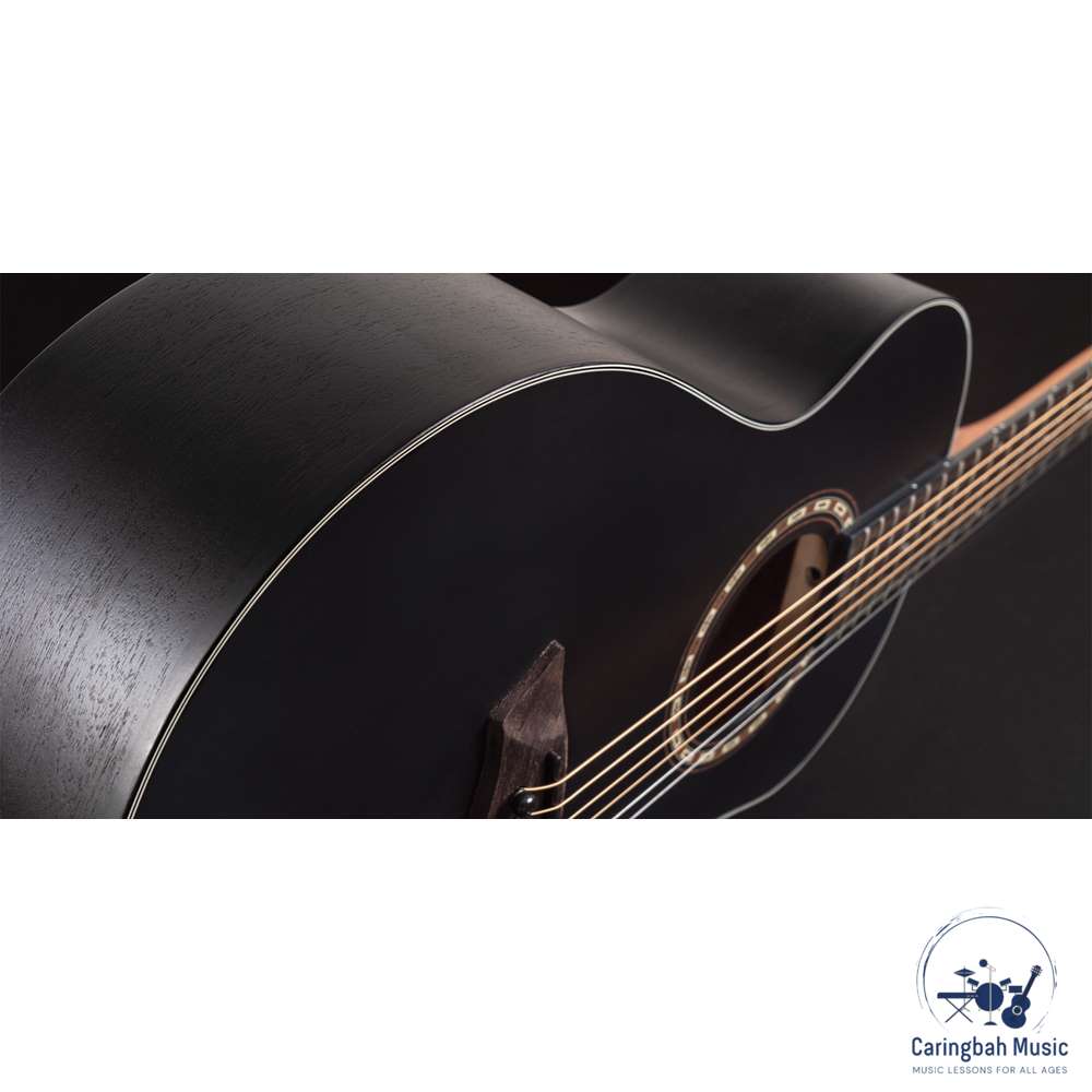 Washburn AGM5BMK-A-U G-Mini Traveller Guitar Apprentice, Black Matte